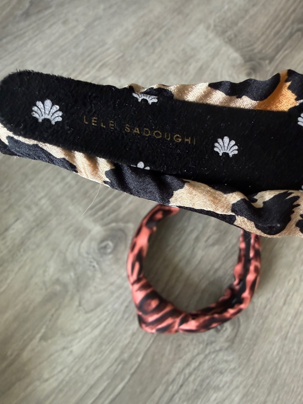 BUNDLE 🎀 LELE Sadoughi Leopard Print Headbands Pink Nude - Picture 8 of 8